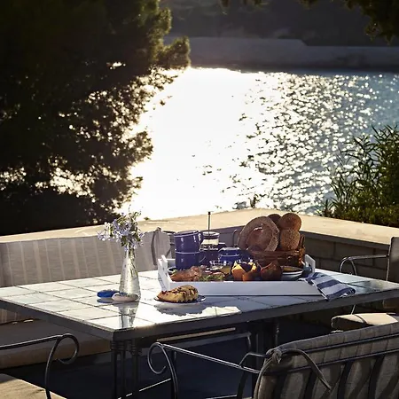 Irini Porto Heli