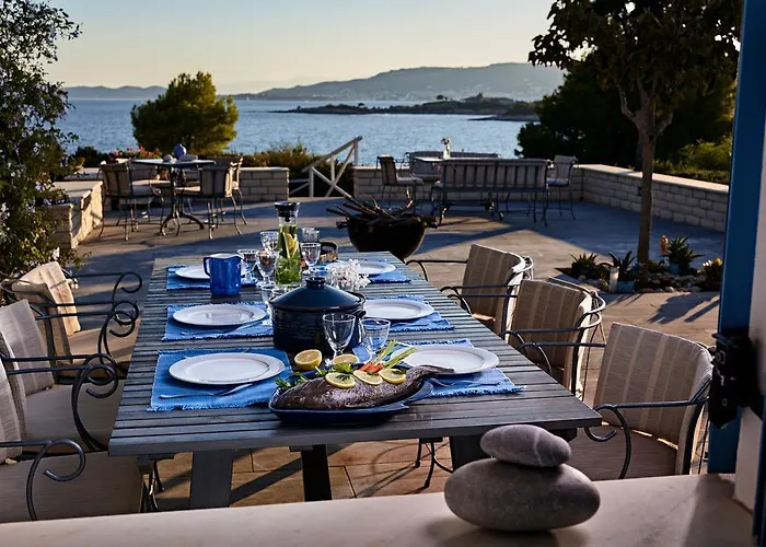 伊里尼别墅 别墅 *